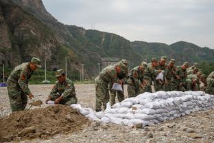 特尔施特根位列巴萨球员历史出场次数排行榜第17，门将位置第3